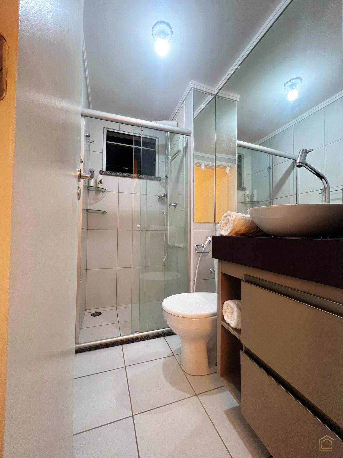 Apartamento à venda com 2 quartos, 65m² - Foto 5