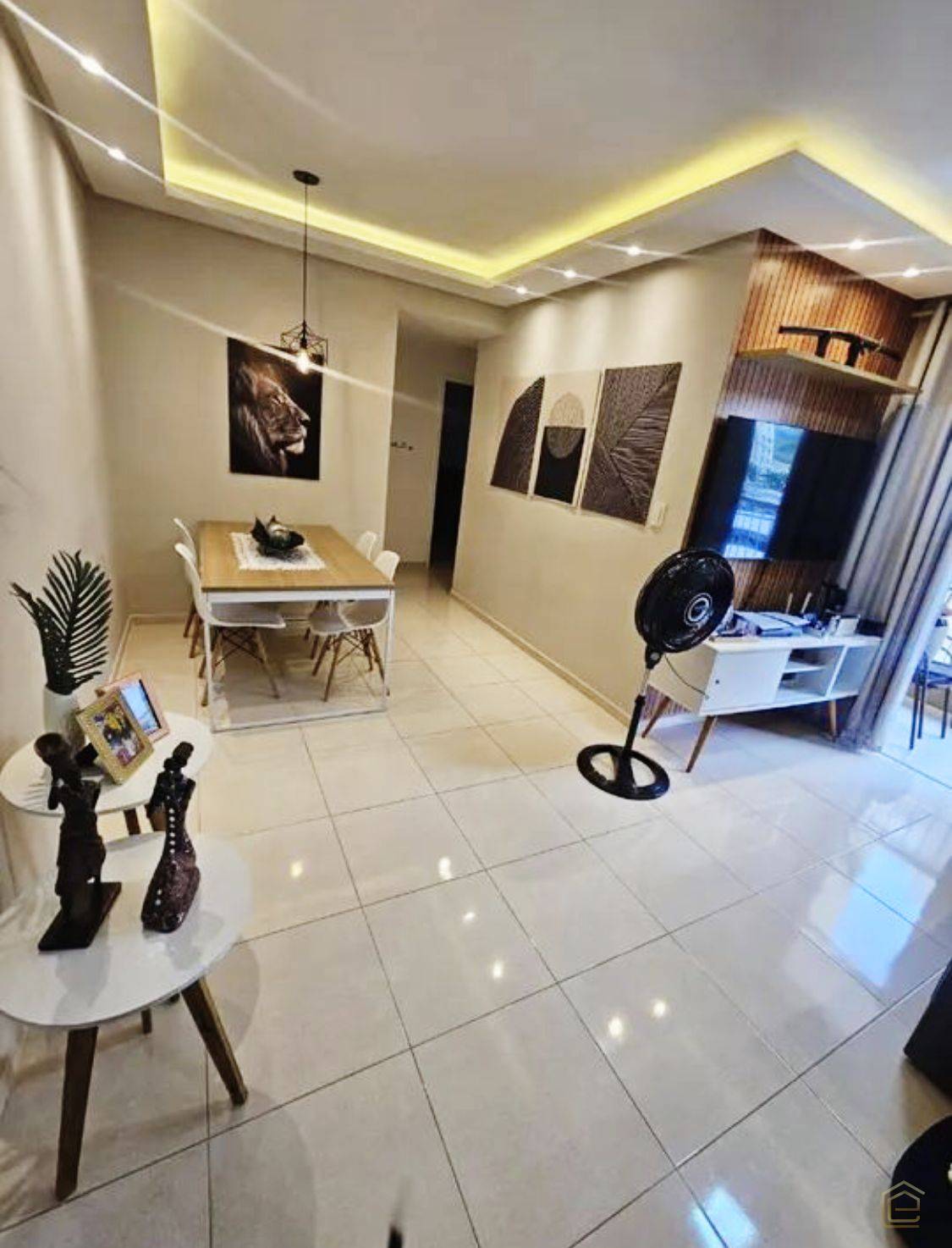 Apartamento à venda com 2 quartos, 60m² - Foto 3