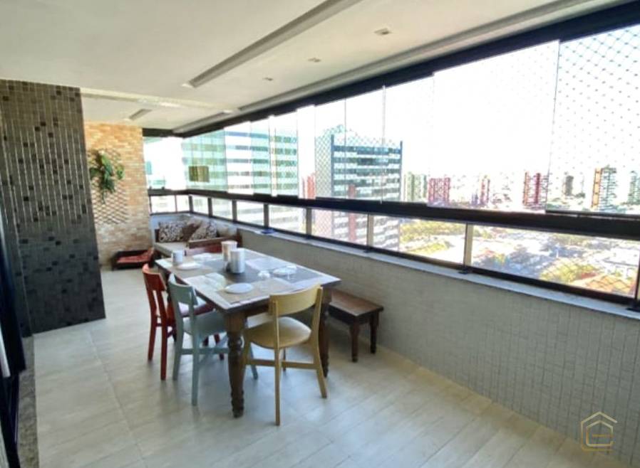 Apartamento à venda com 4 quartos, 148m² - Foto 1