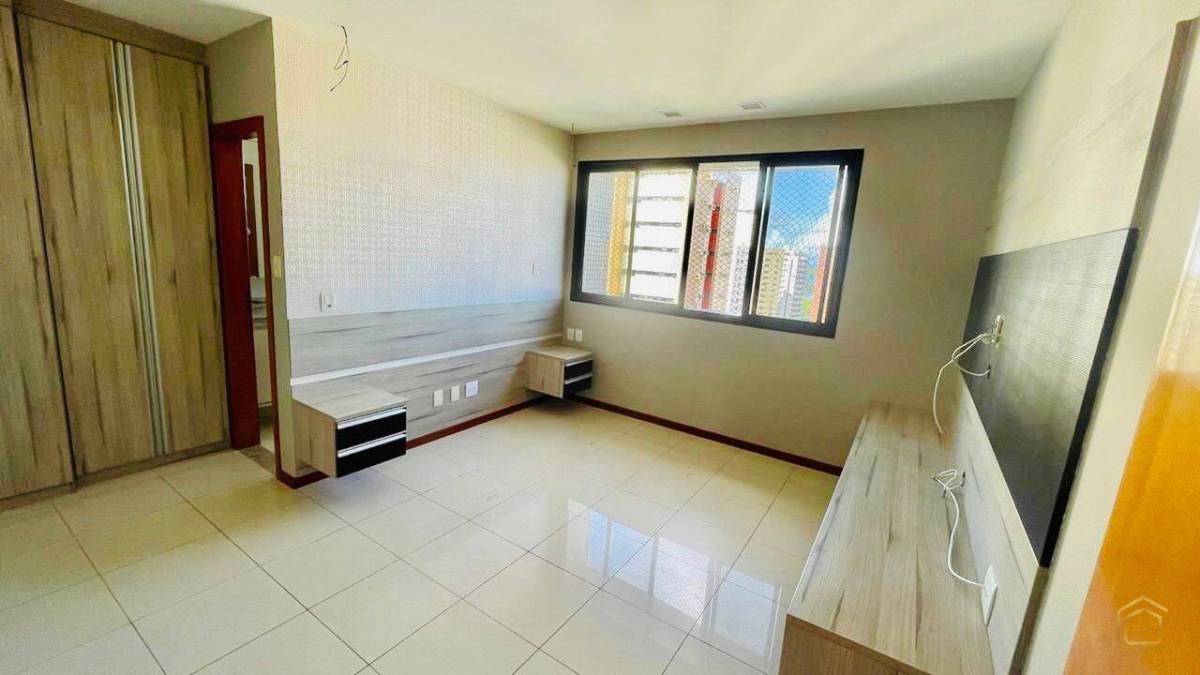 Apartamento à venda com 4 quartos, 160m² - Foto 11