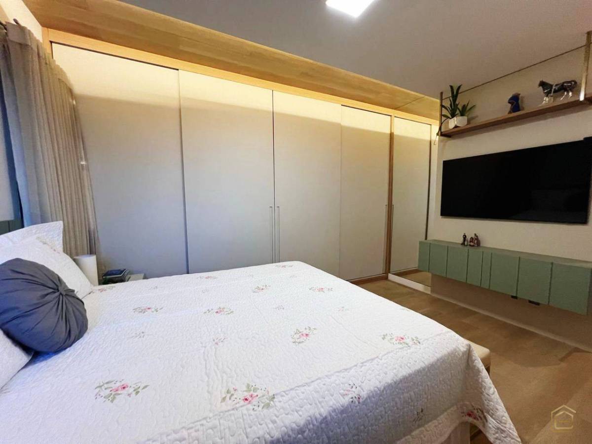 Apartamento à venda com 4 quartos, 160m² - Foto 12