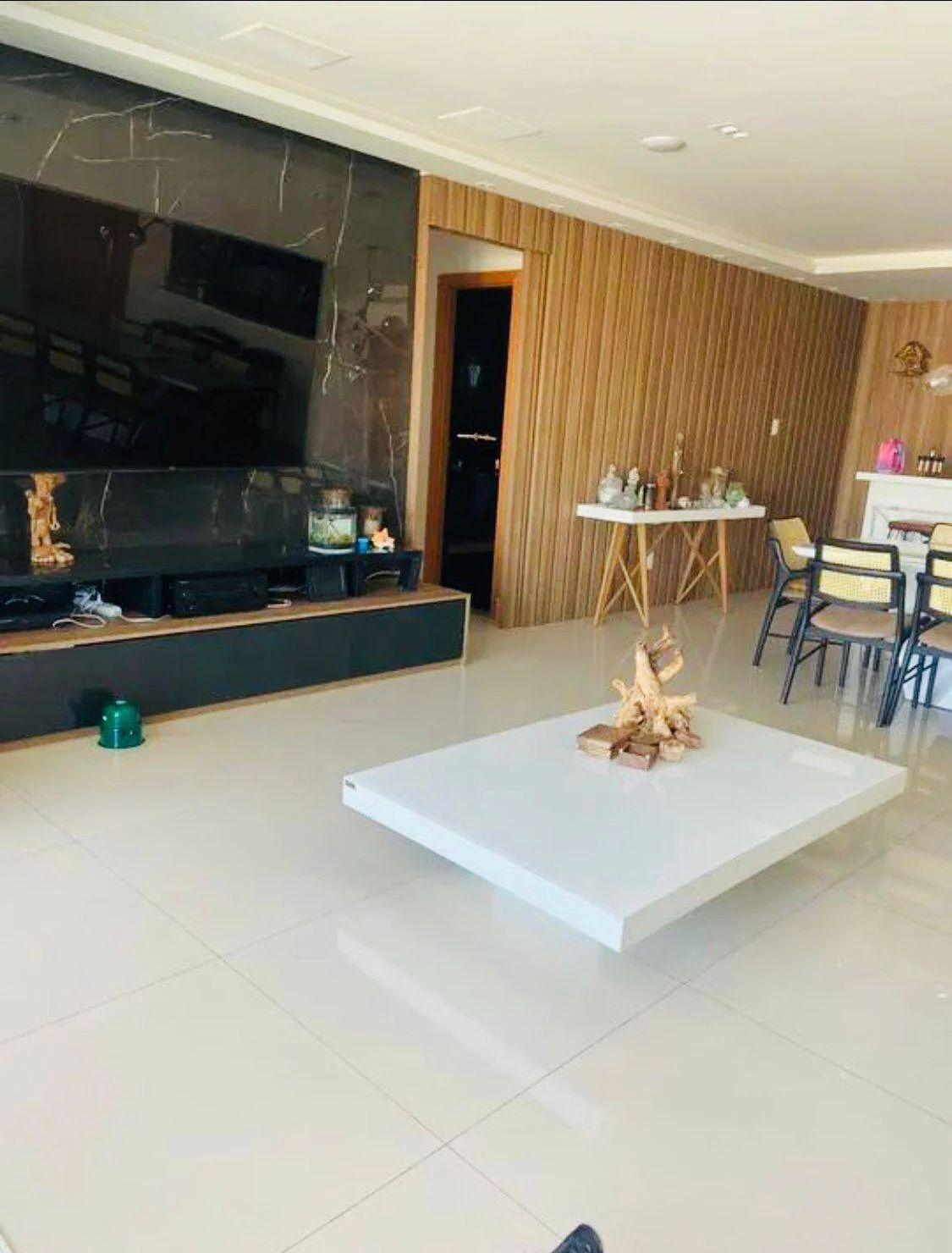 Apartamento à venda com 3 quartos, 180m² - Foto 5