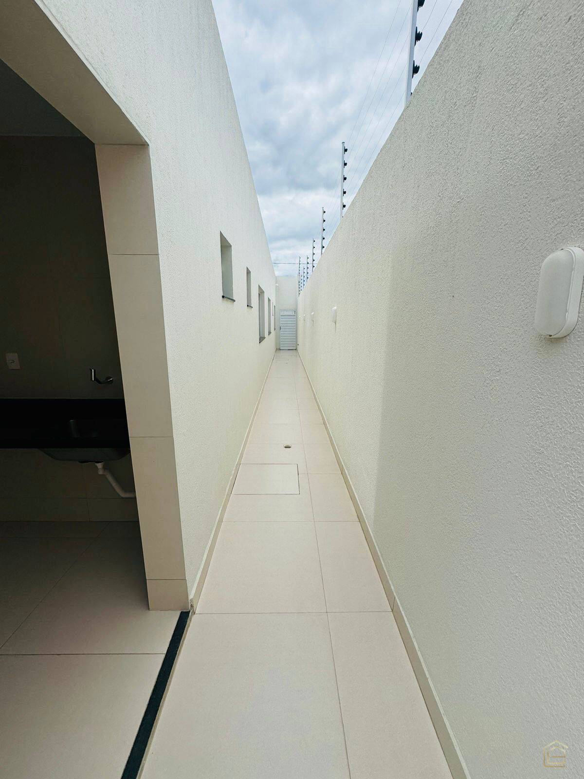 Casa à venda com 3 quartos, 250m² - Foto 6