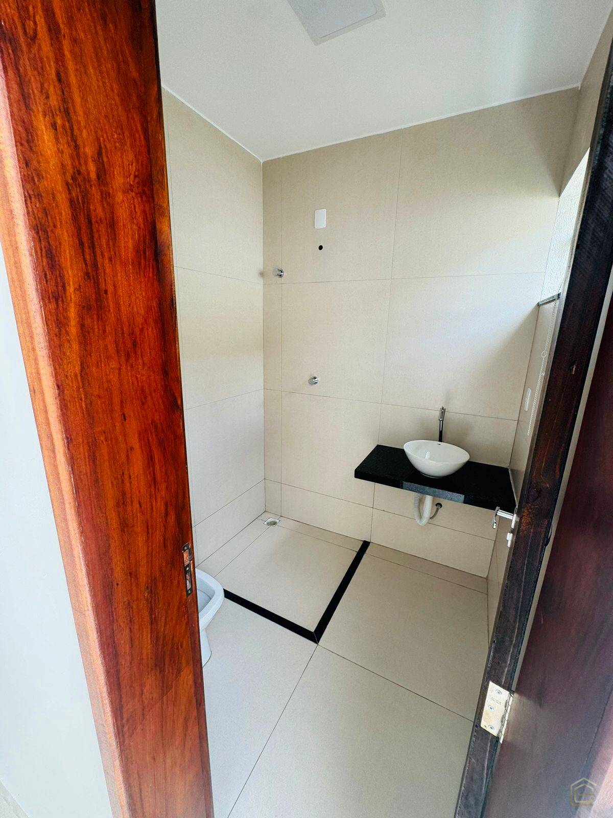 Casa à venda com 3 quartos, 250m² - Foto 18