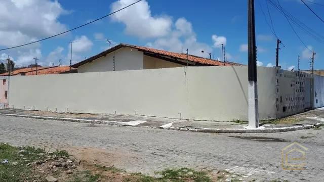 Casa de 3 quartos, 220m² no bairro Aruana, em Aracaju | Eu Corretor